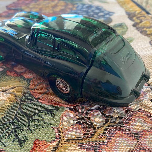 Vintage 1970s AVON Glass Jaguar XK-E Collectable Decanter with After Shave - Picture 6 of 10